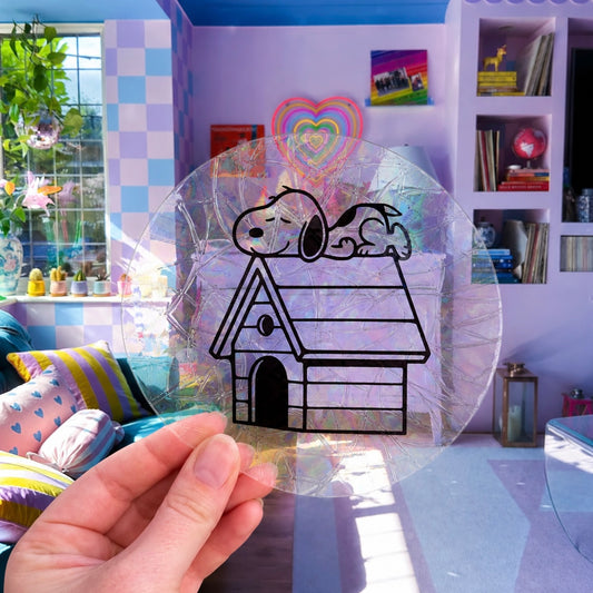 Snoopy niche 🌈 Suncatcher Sticker 🌈 Autocollant Magique Attrape-Soleil